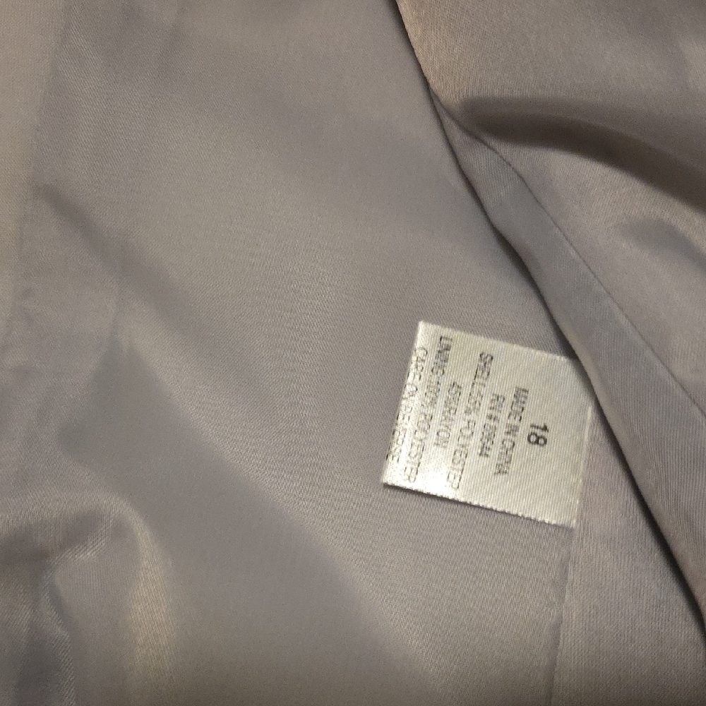 Le Suit Metallic Gray Women's Skirt Set - Picture 6 of 15